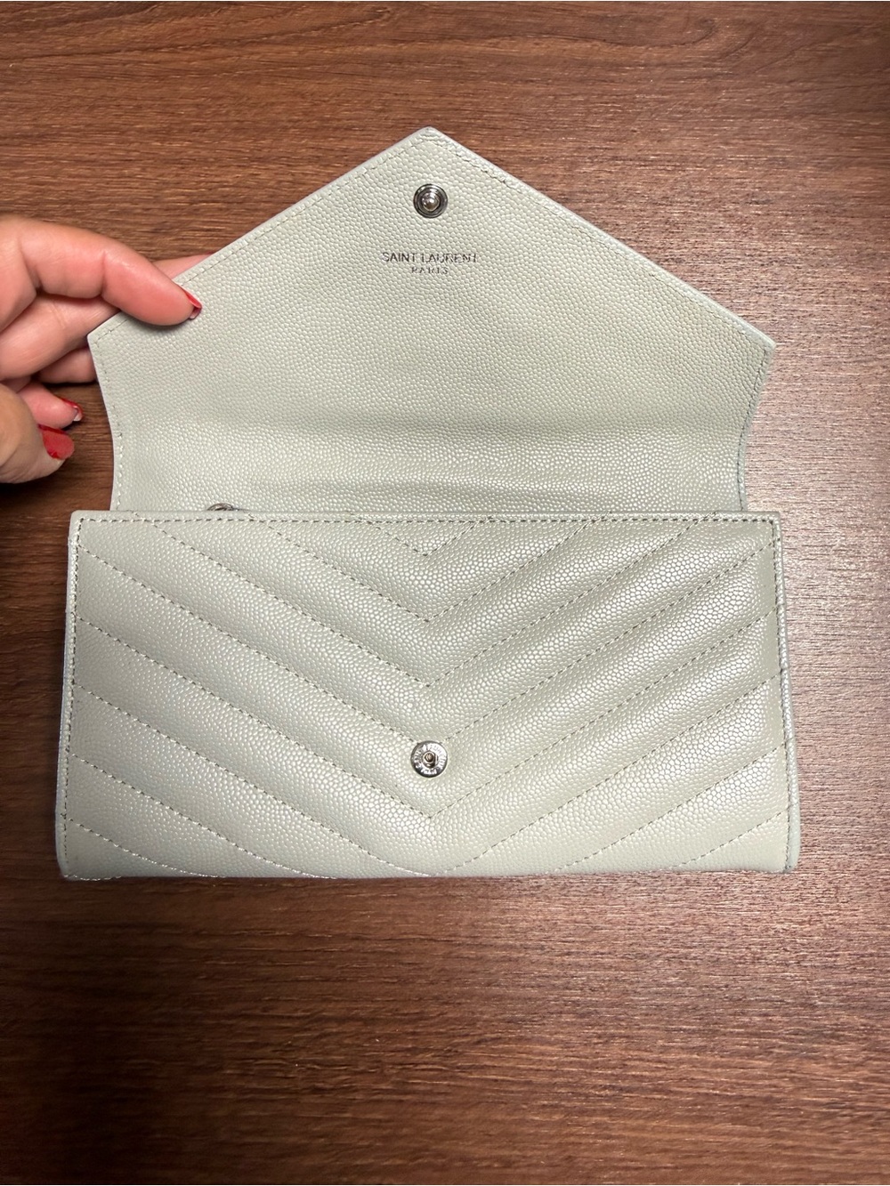 Pristine Saint Laurent Gray Quilted Continental Wallet with Silver YSL Logo - Picture 6 of 9